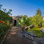 דירה Civico With Shared Pool And Garden