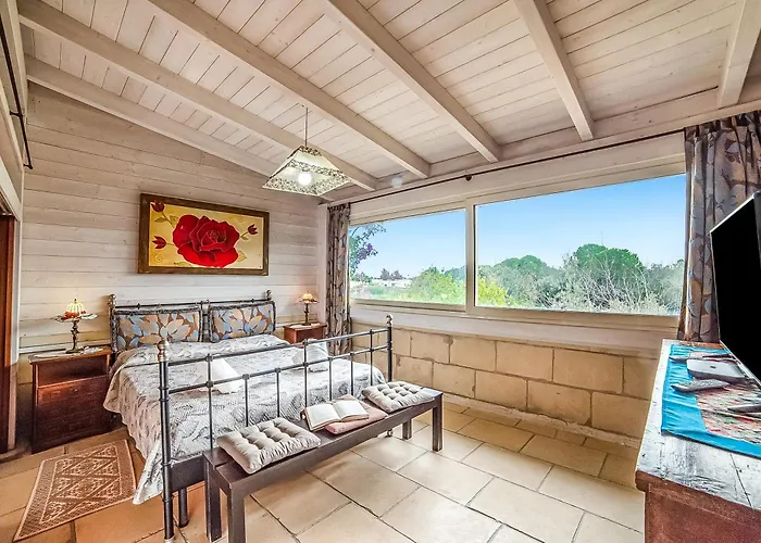 דירה Civico With Shared Pool And Garden *